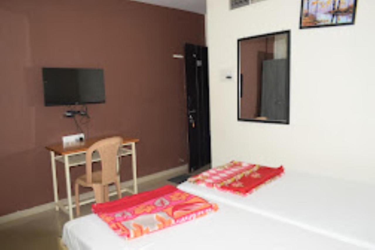 Hotel Vaibhav,Akola Exterior photo